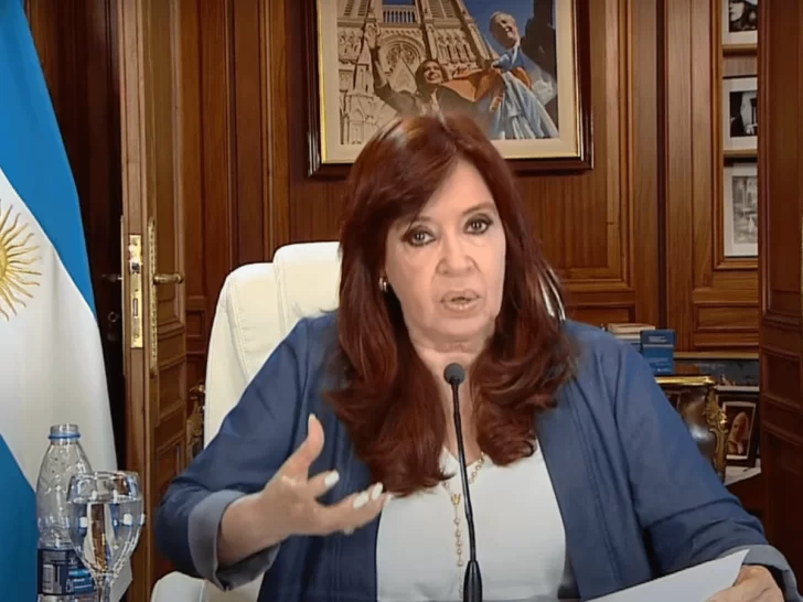 Cristina Kirchner después de la condena: “No voy a ser candidata a nada, me van a poder meter presa después del 10 de diciembre”