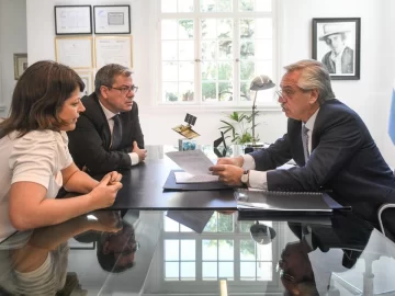 Alberto Fernández entregó el pedido de “juicio político” contra la Corte y busca acordar con más gobernadores