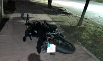 Dos adolescentes robaron una moto en Córdoba y los detuvo la Policía