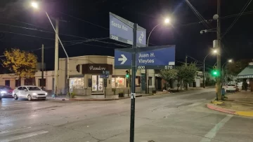 Intentó zafar tras robar y terminó baleando a un policía en barrio Obrero