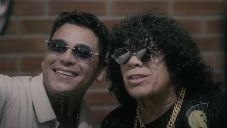 La Mona Jiménez y Uriel Lozano sorprendieron con “Amor secreto” en vivo