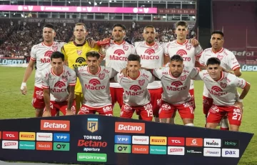 Jugador de Instituto mostró en redes que manejaba a 172 km/h y tomando mate: lo criticaron fuerte