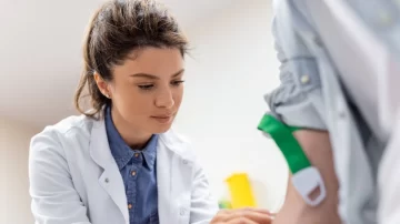 Donar sangre en Argentina: por qué sólo el 1% colabora y cómo cada gesto puede salvar vidas