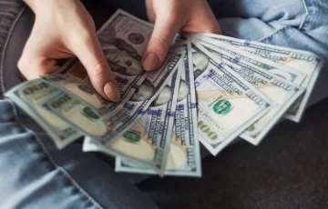 Dólar blue hoy en Córdoba: sigue en alza y marca nueva diferencia con Buenos Aires