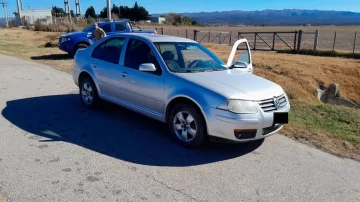 Robo, persecución y muerte en Córdoba: un hombre se quitó la vida tras robar un auto