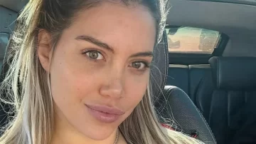Wanda Nara lloró de emoción por la graduación de sus hijas y generó revuelo en redes