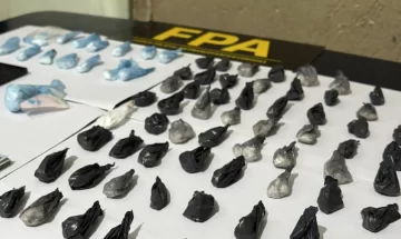 Cayó una mujer en Córdoba por vender drogas y usar dos casas como depósito y punto de venta