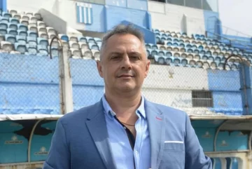 El presidente de Racing fue al hueso: crítica a Díaz y advertencia para el DT