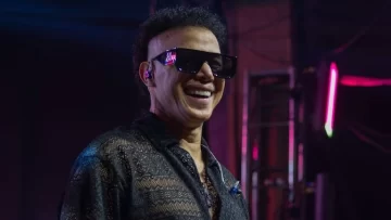 Jean Carlos celebra con show en el Comedor Universitario
