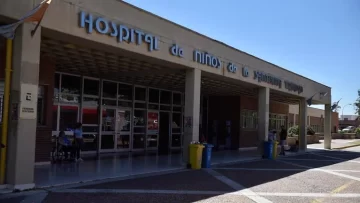 Milagro en Córdoba: una nena casi muere al broncoaspirarse, pero fue salvada por la Policía