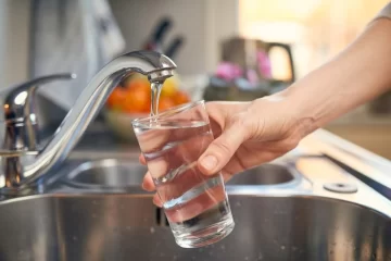 Córdoba: 100 barrios sin agua por una obra en El Tropezón