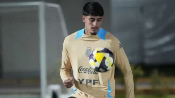 Troilo ya se codea con Messi en la Selección: la foto que lo confirma