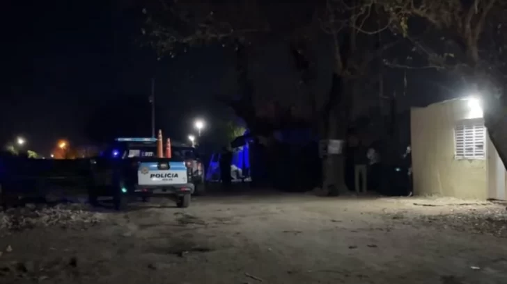 Rosario conmocionada: balearon y mataron a una joven madre que estaba con su bebé