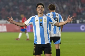 Argentina sigue en la cima del ranking FIFA, pero Europa acecha de cerca