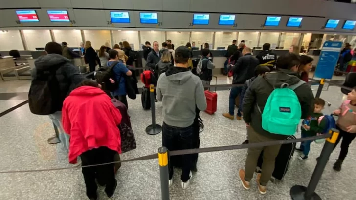 Paro de pilotos: se suspenden todos los vuelos el sábado 19 de julio en vacaciones