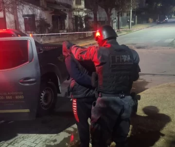 Cayó preso por vender droga frente a una escuela en Malagueño