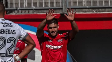 Gabriel Graciani, héroe del ascenso, apuesta al título de Instituto en Primera