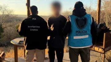 Cayó en La Falda el joven que hacía amenazas de bomba falsas en aeropuertos
