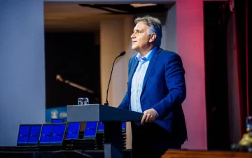 Llaryora respaldó la ley de financiamiento para las universidades nacionales